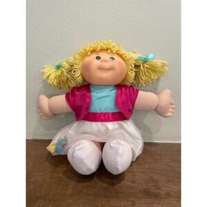 Cabbage Patch Kids Girl Doll Blond Hair Braids Green Eyes 2015 Signed Plush